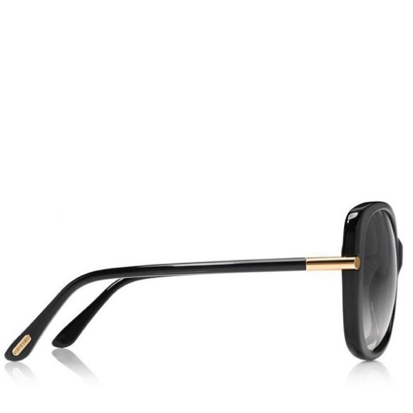 Tom Ford sunglasses 🕶 - Picture 2 of 5